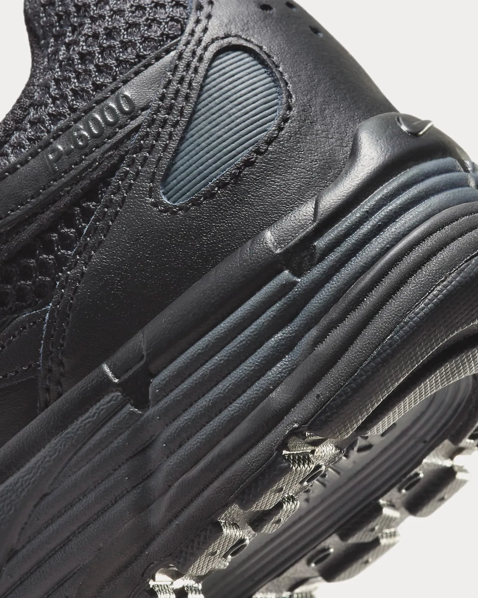 P-6000 Premium Black / Anthracite / Black Low Top Sneakers